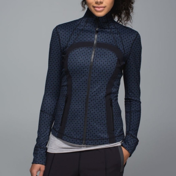 lululemon athletica Jackets & Blazers - Lululemon Define Jacket in Tri Geo Printed Inkwell Black - Size 8